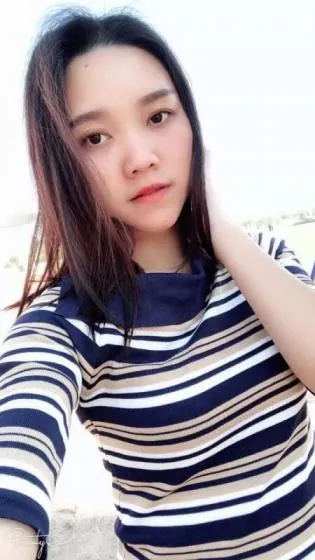 龙岗 小小