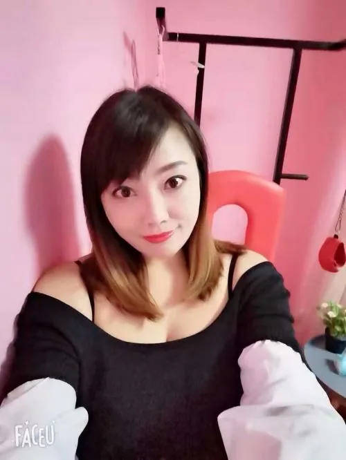 江宁区 美娜