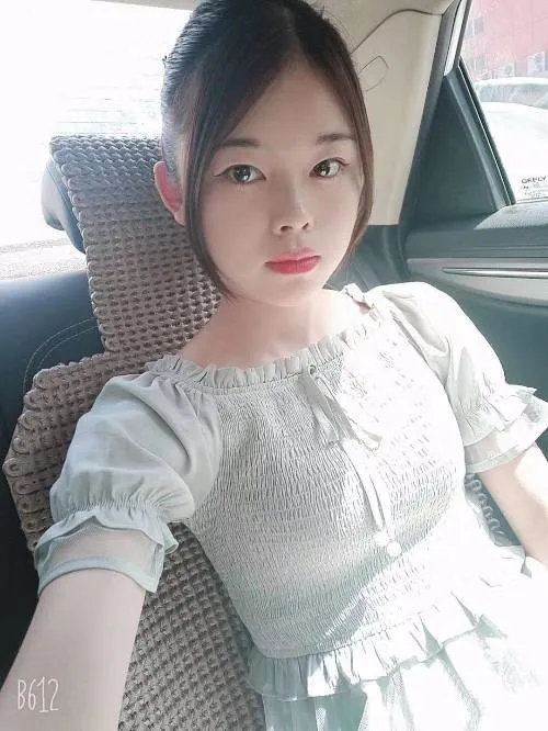 西安龙首原小白兔