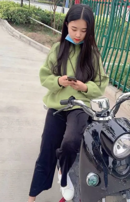 学生妹爽歪歪