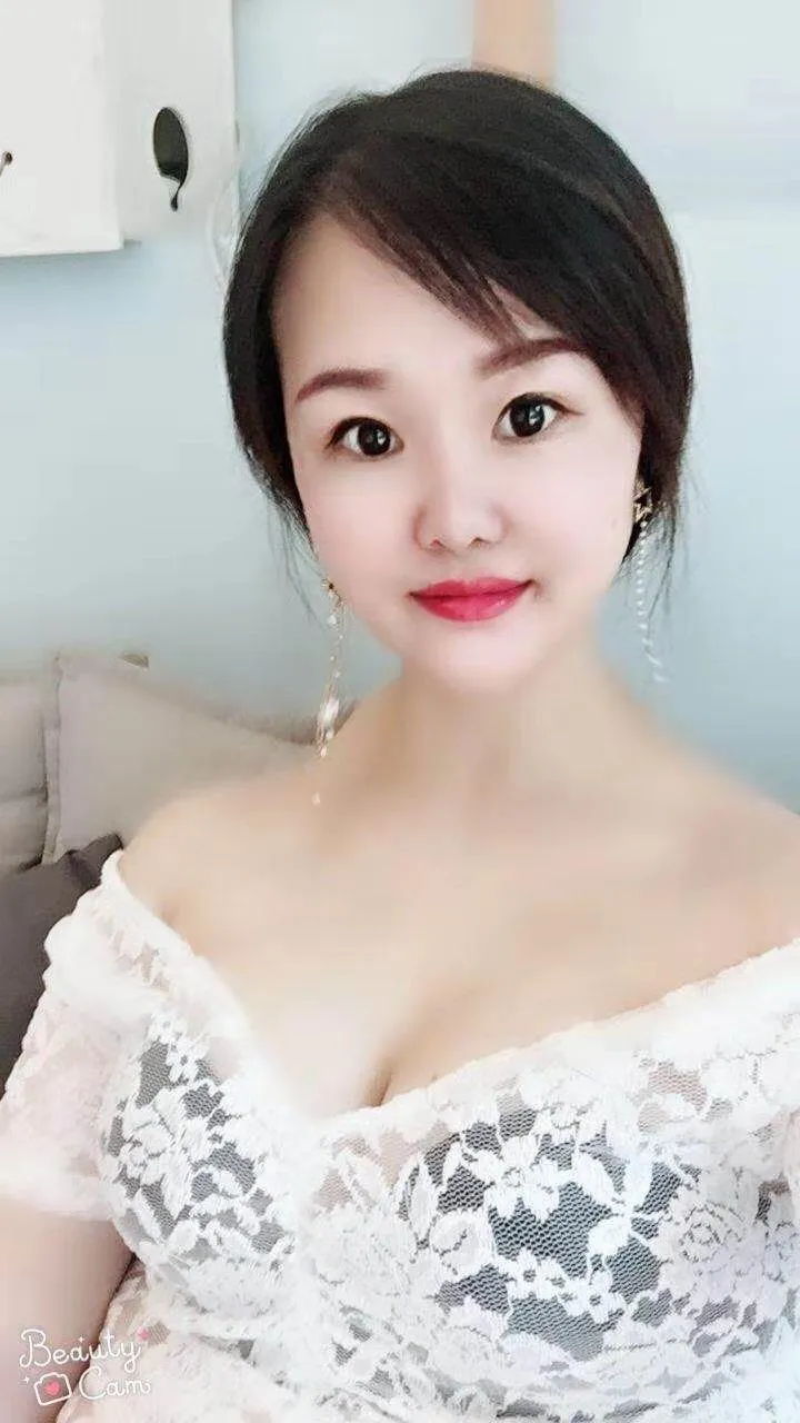 成都出差遇到极致性价比妹妹——小幺妹