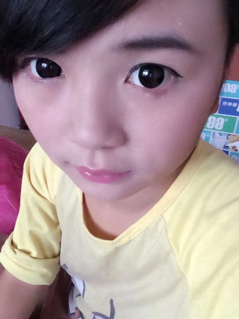 娇小兼职号称学生