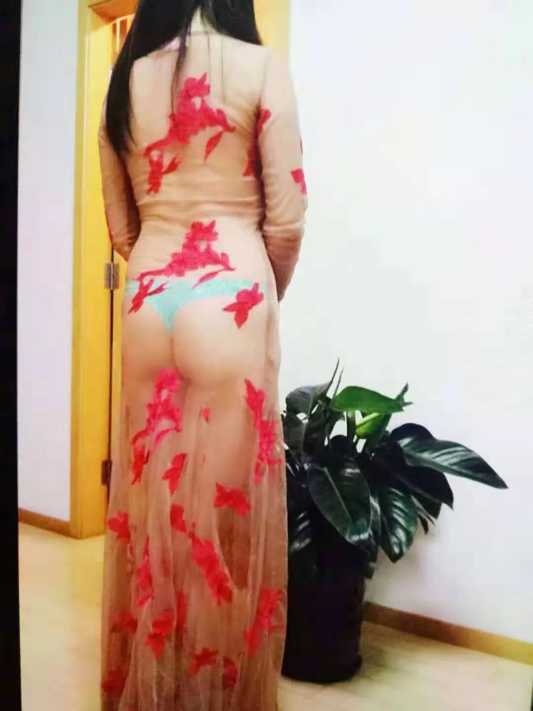 是个熟女啊