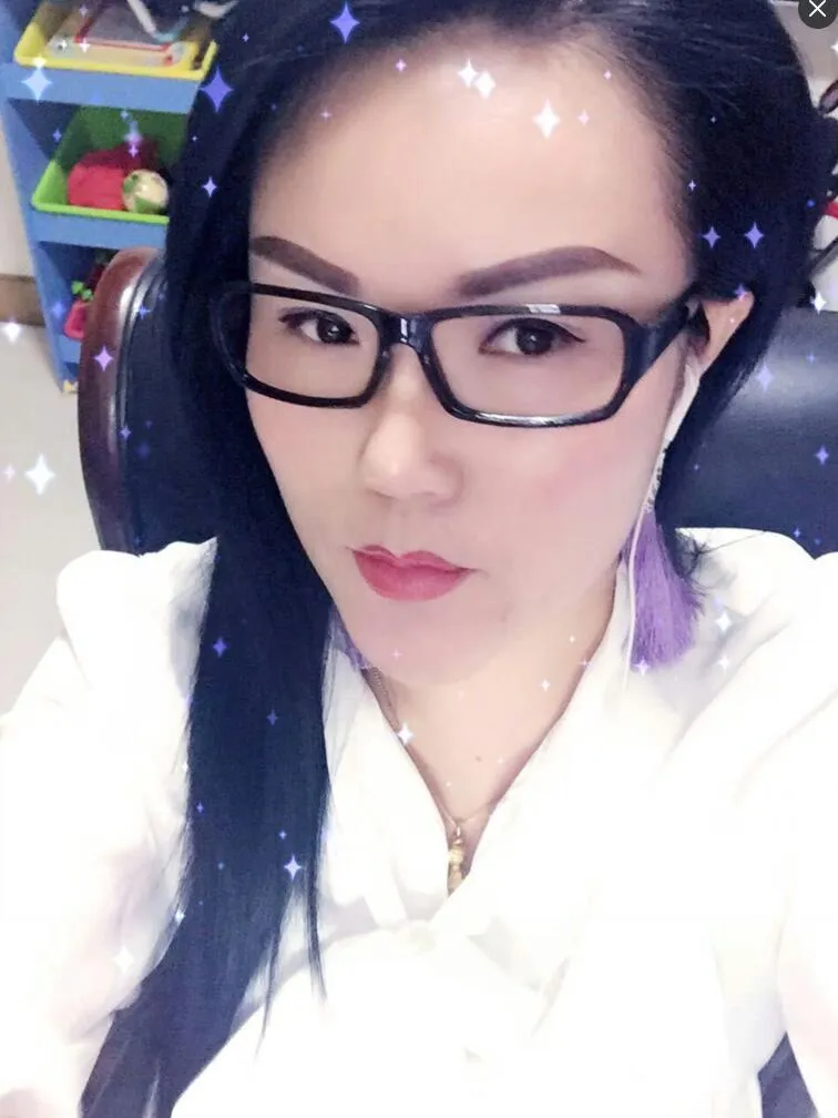 蛮好的一个熟女