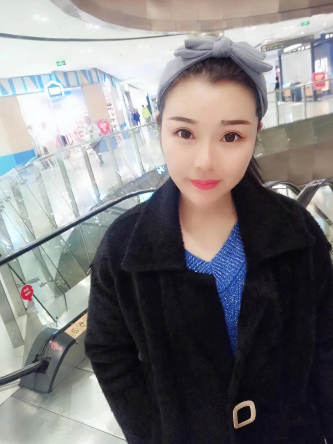 徐汇体育馆三姐妹真实体验