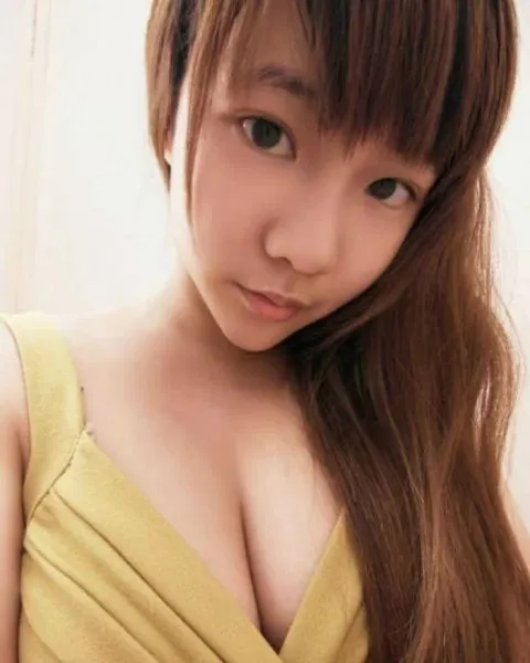 90清纯小妞的温柔体验