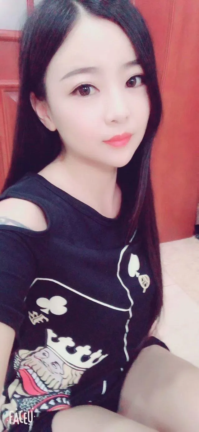 黄泥磅高颜值妹子