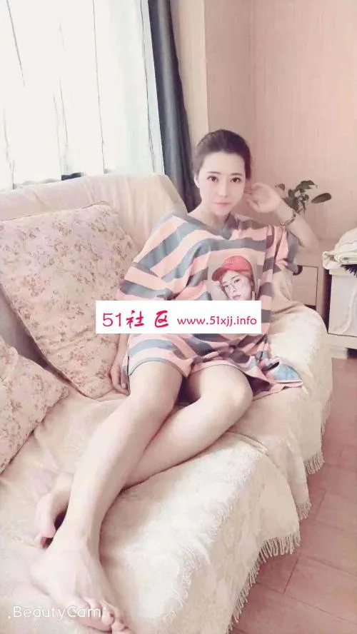 好身材大波妹 姿势多