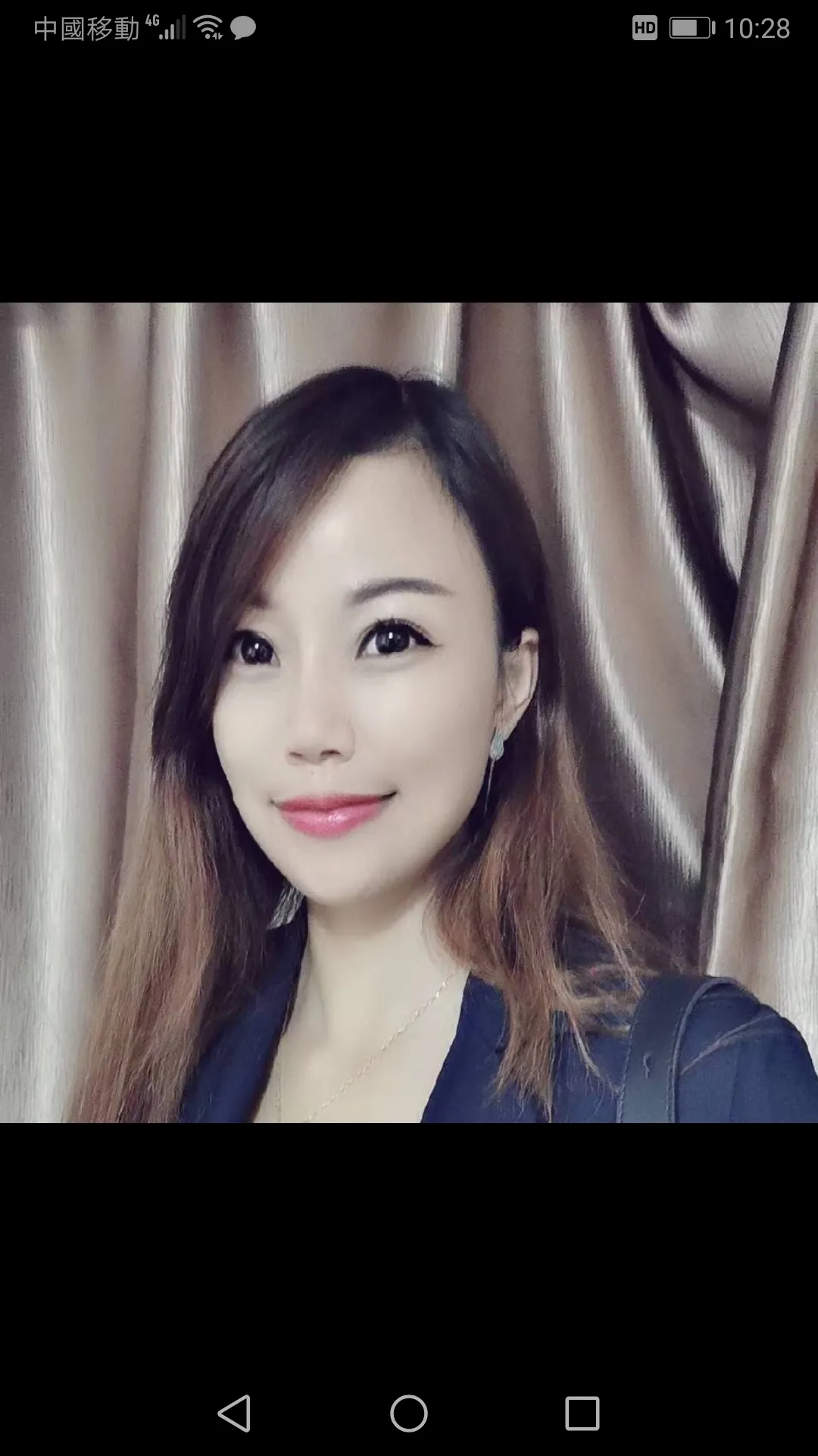 丰满少妇
