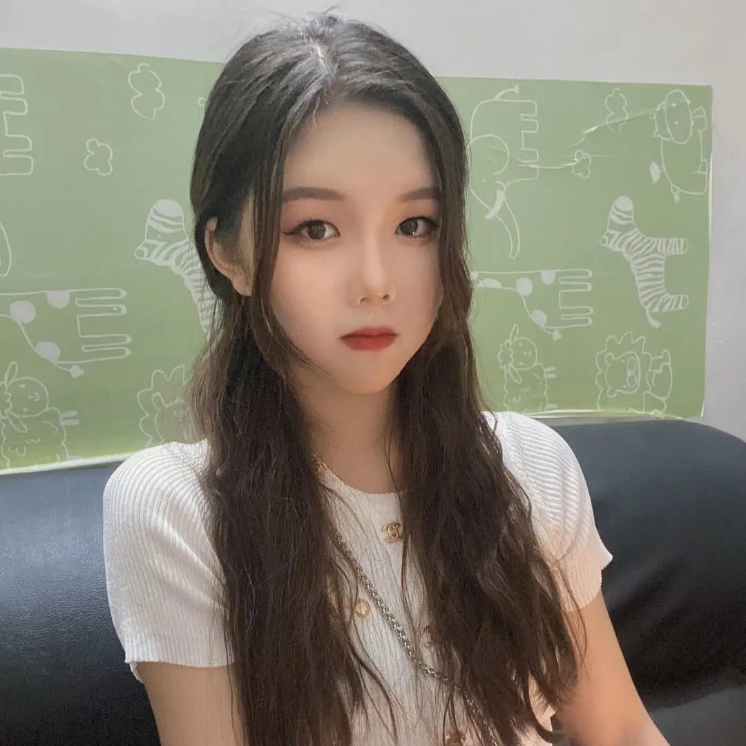 温柔可爱的珊珊