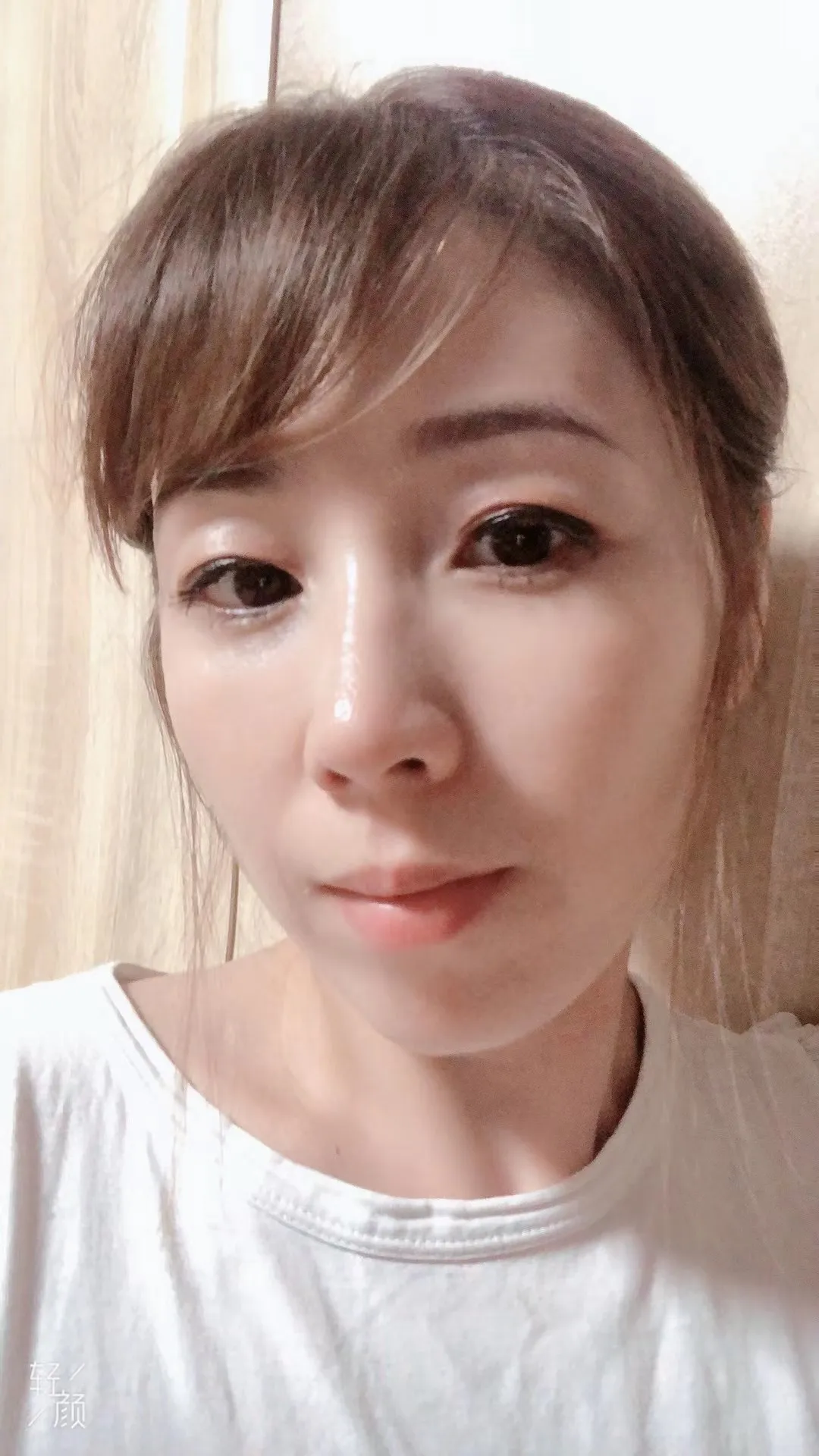 终于约上了翘臀轻熟女
