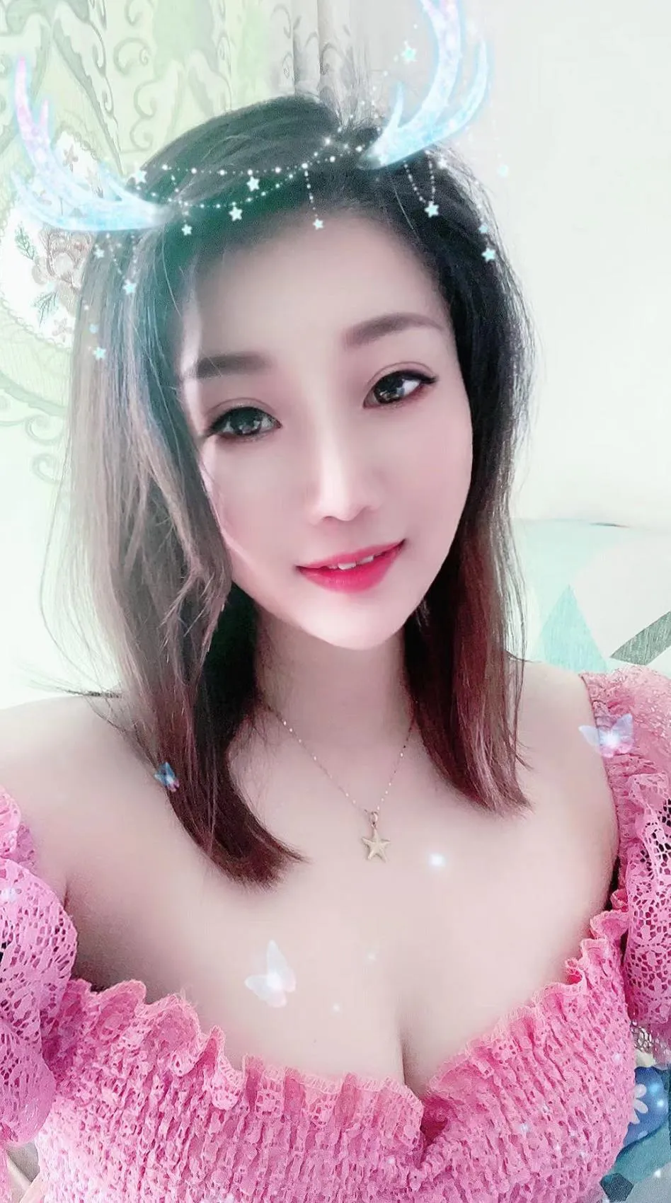 小成熟御姐樱桃