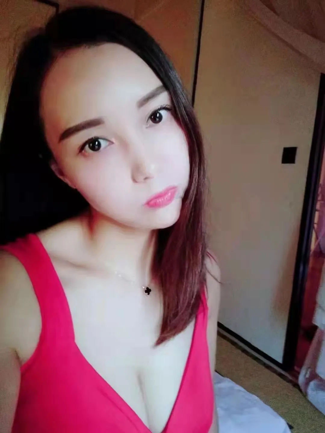 高挑女神妹170的身高解锁很多姿势