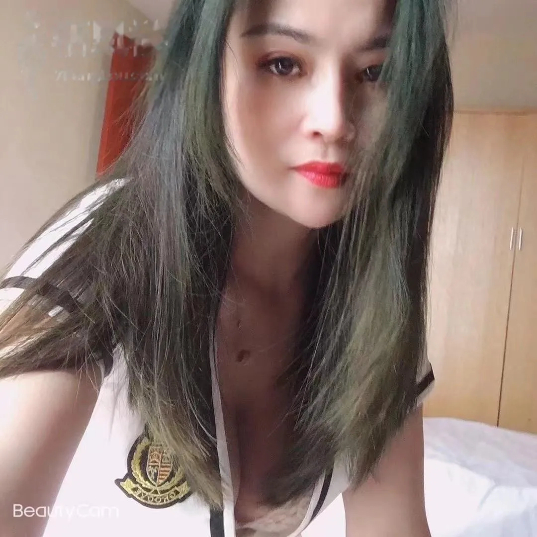 锡山大奶少妇