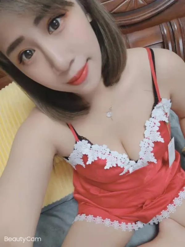 拱墅草莓姐姐