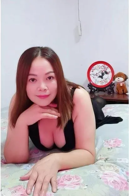 熟女蔷薇叶子
