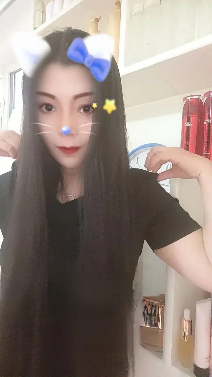 朝阳脱姐
