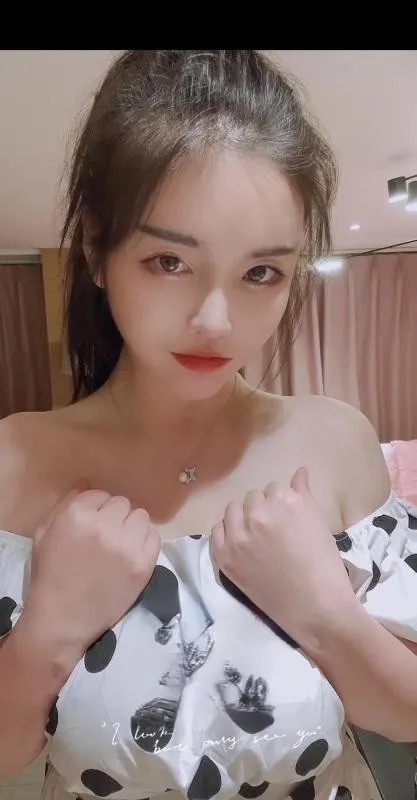 杭州大奶歆倪