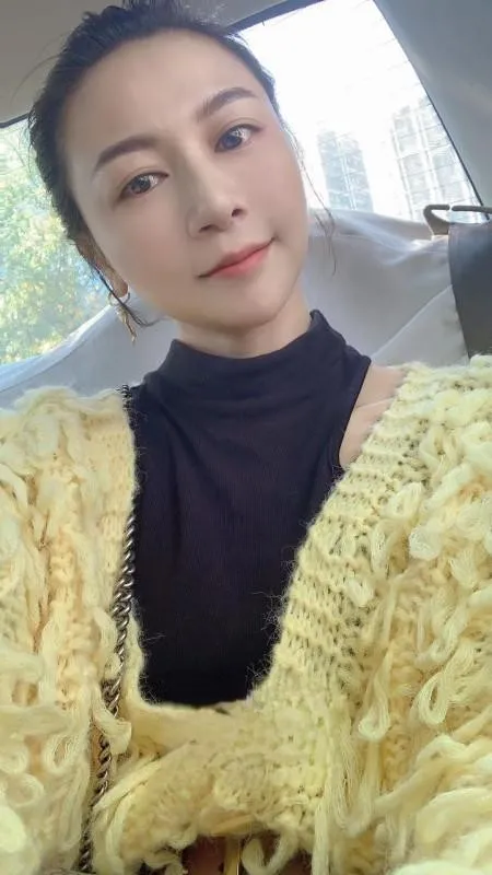 柳州小姐姐
