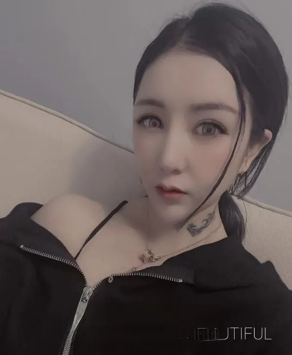 嫩妹小迪迪