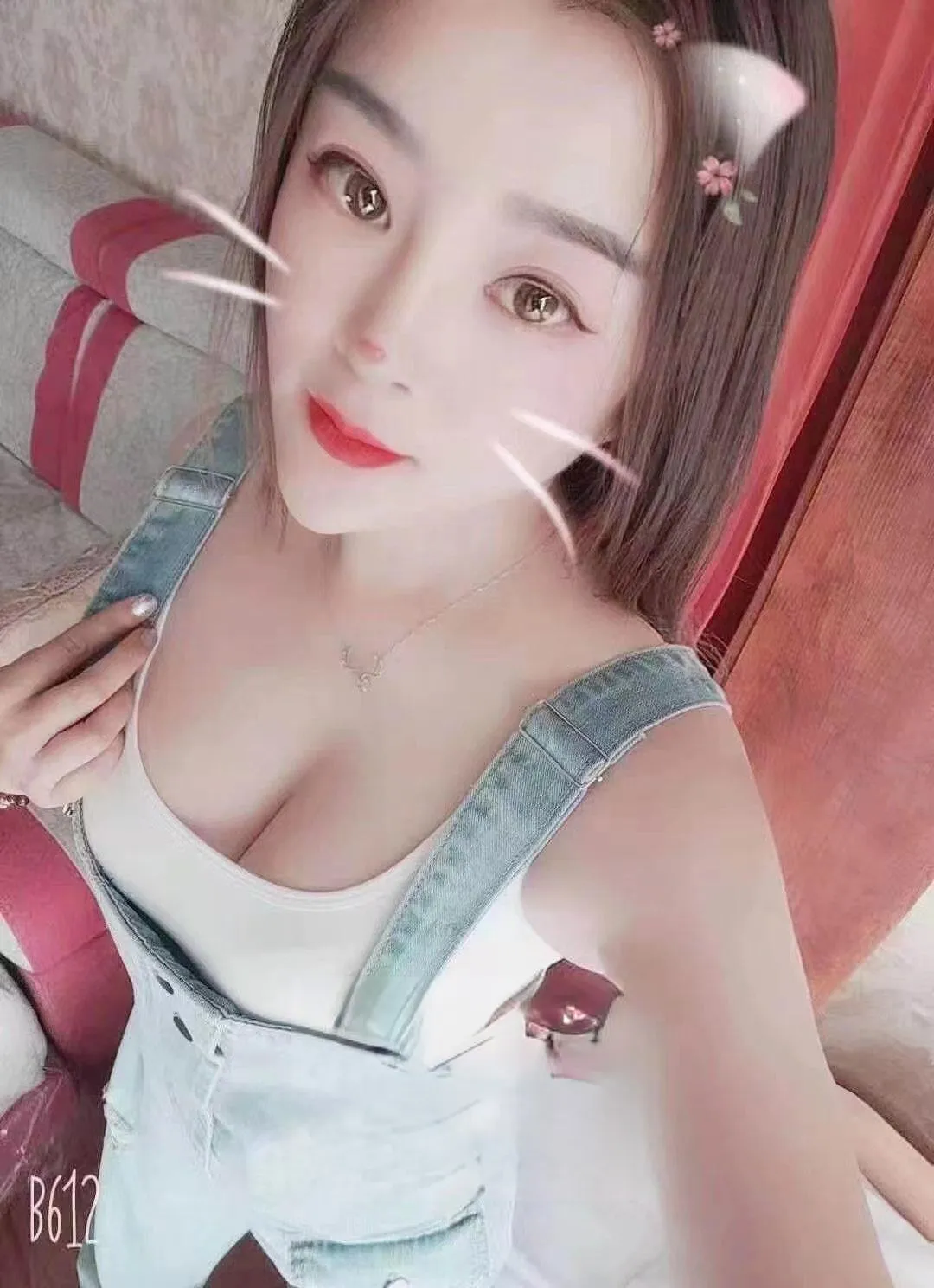 红桥大胸少妇