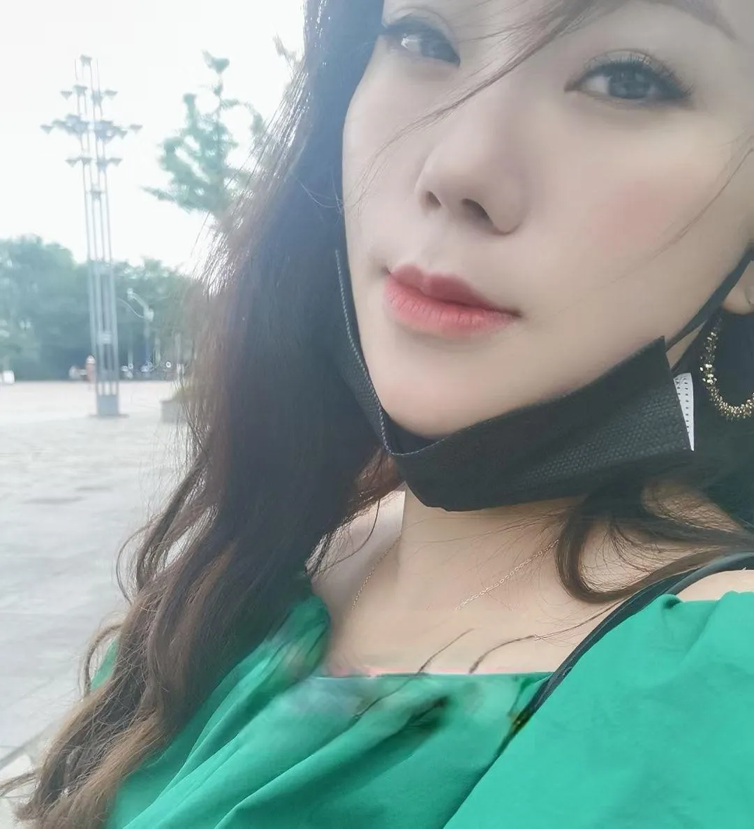 松江大奶妹