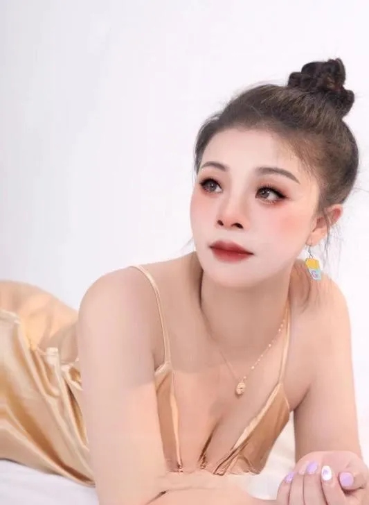 大波妹喵喵