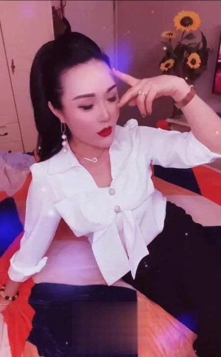 服务还不错的少妇