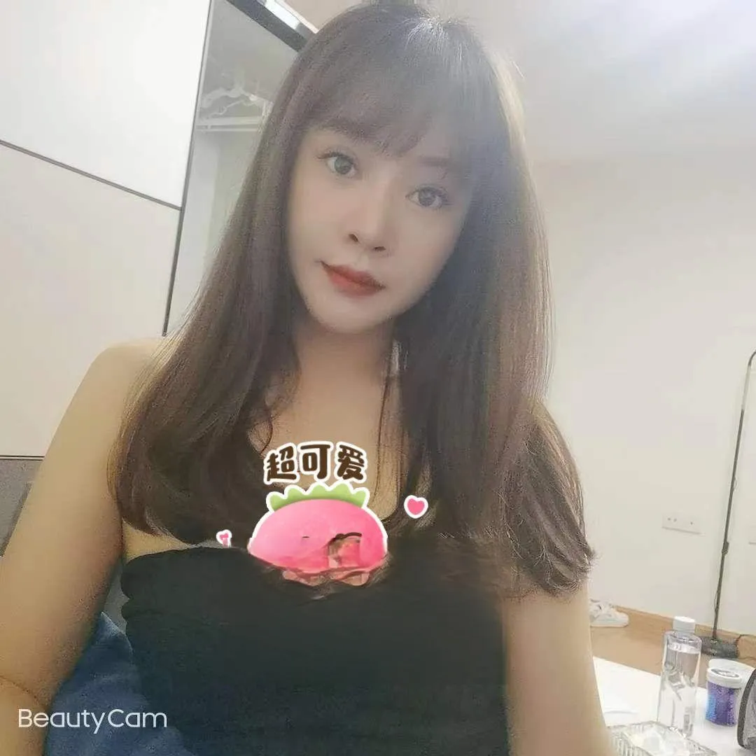 昆山市的一个妹子 感觉还可以