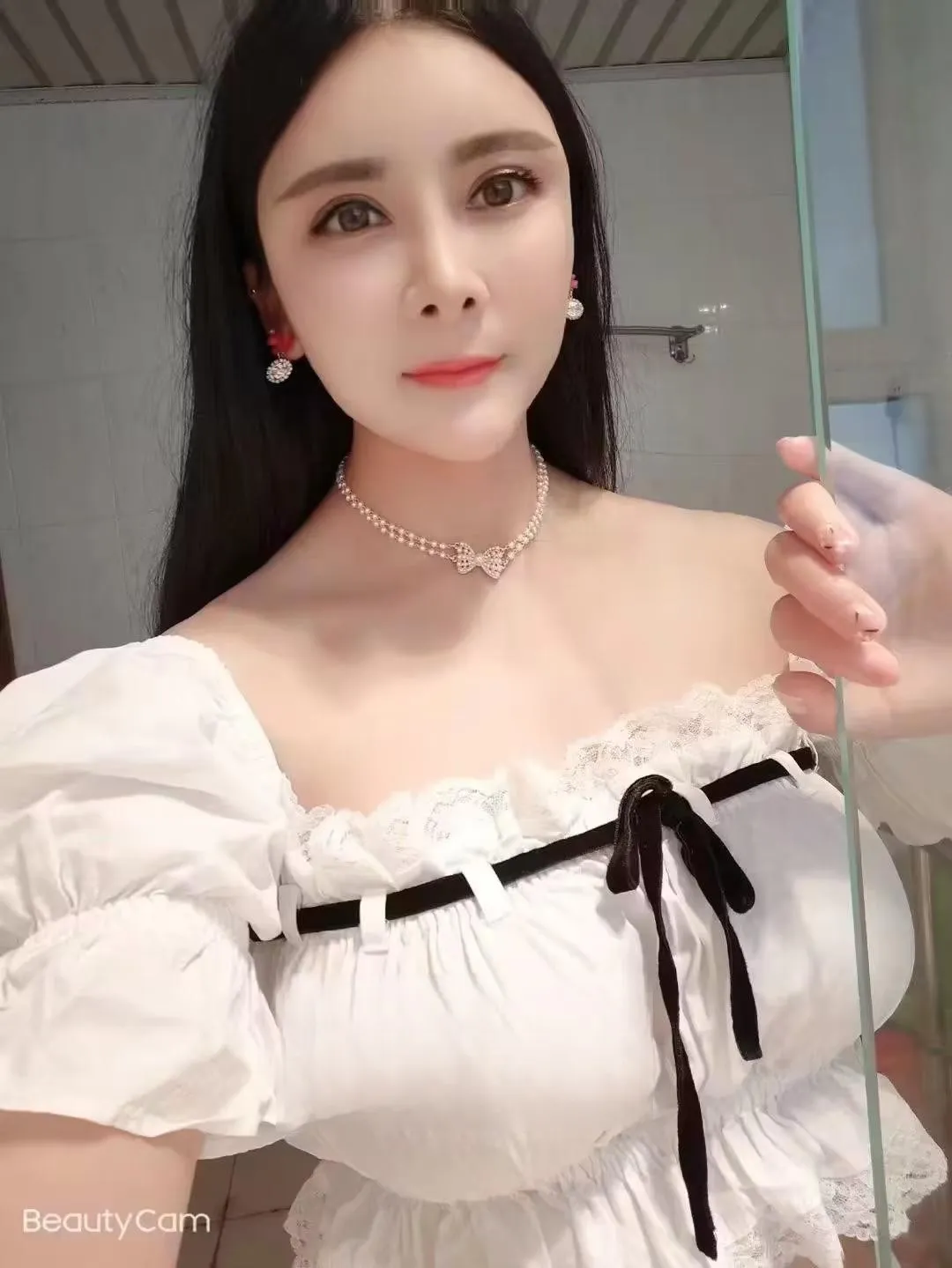 松江大奶彩蝶