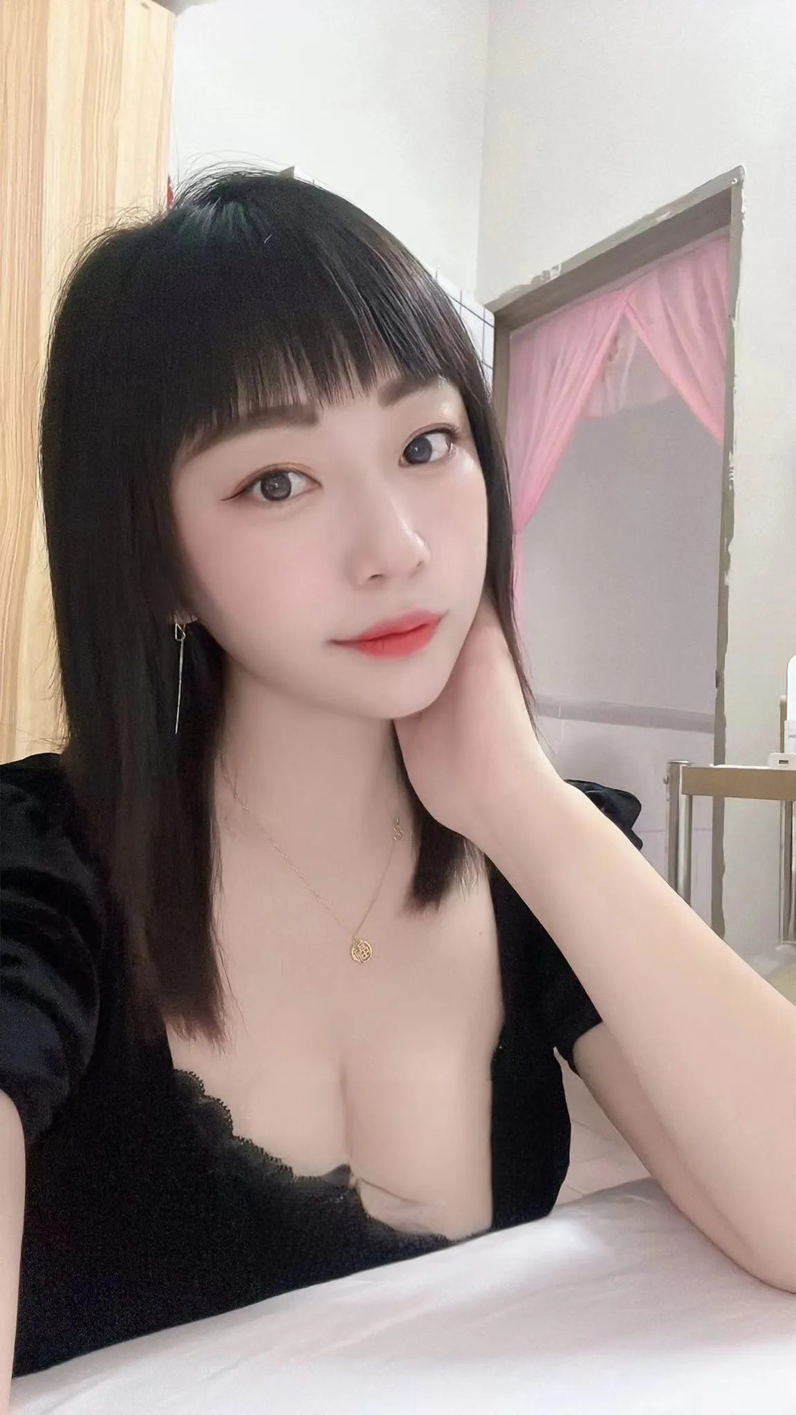 西丽服务大师 钰柔