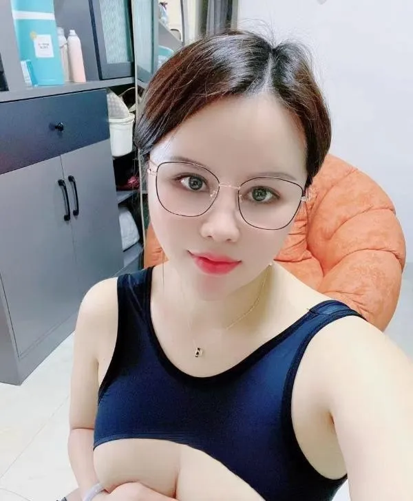 肥臀莫妮卡