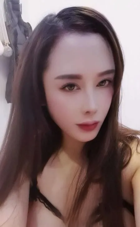 颜值巨乳瑶瑶