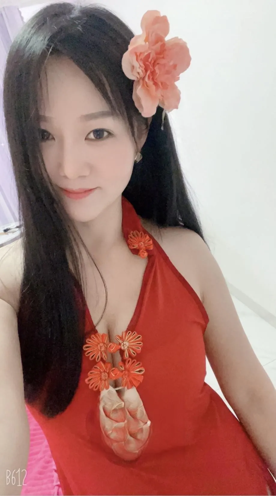 龙岗丰满大胸骚妹子