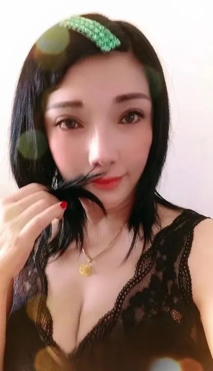 津南泄火少妇