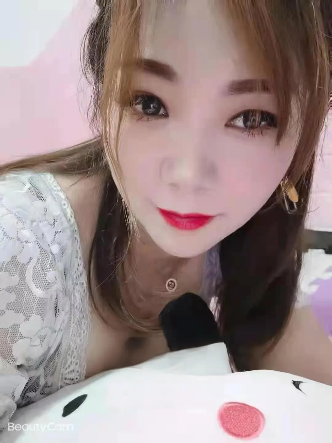 滨江水多少妇