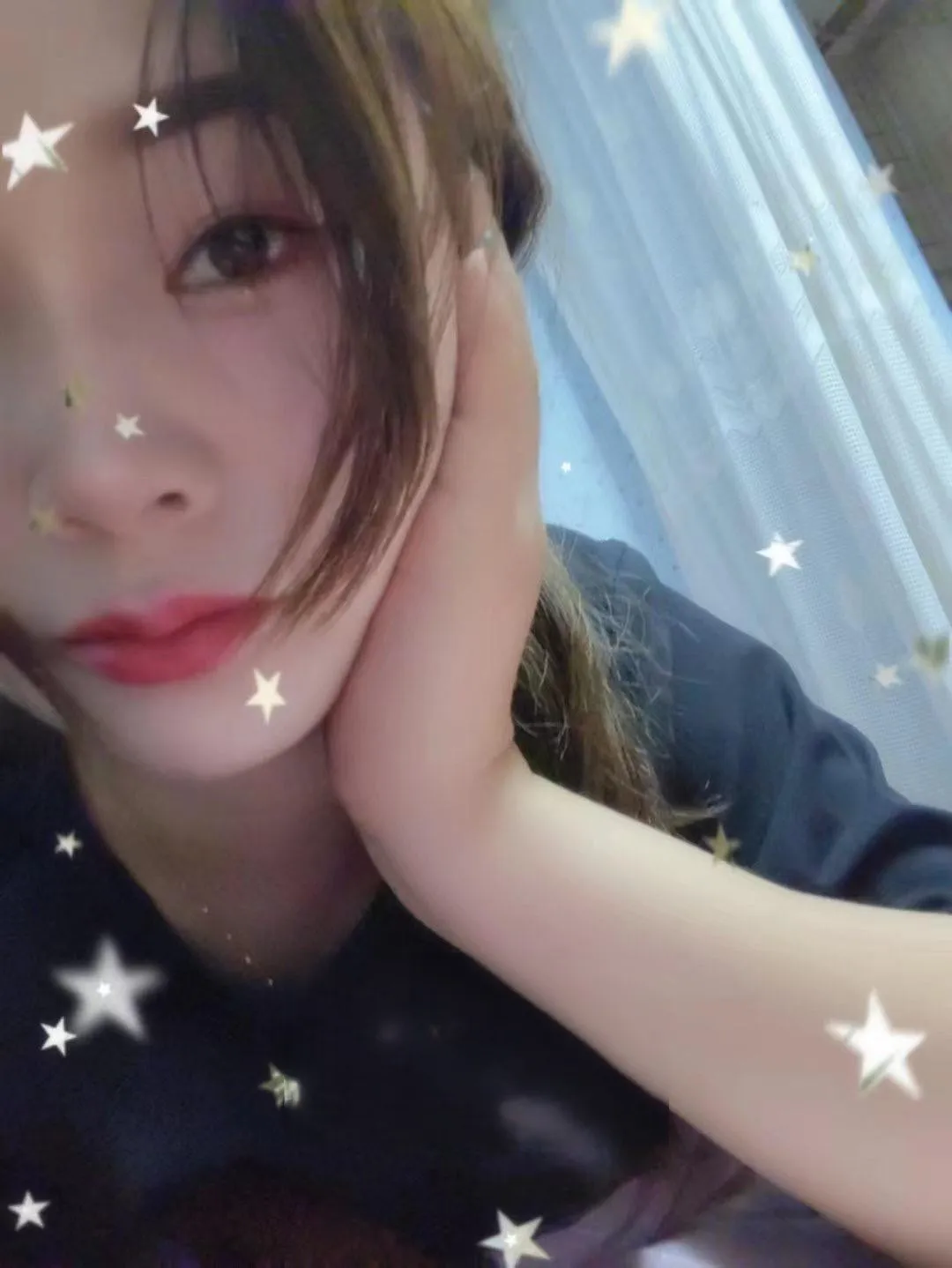 健身小姐姐依依