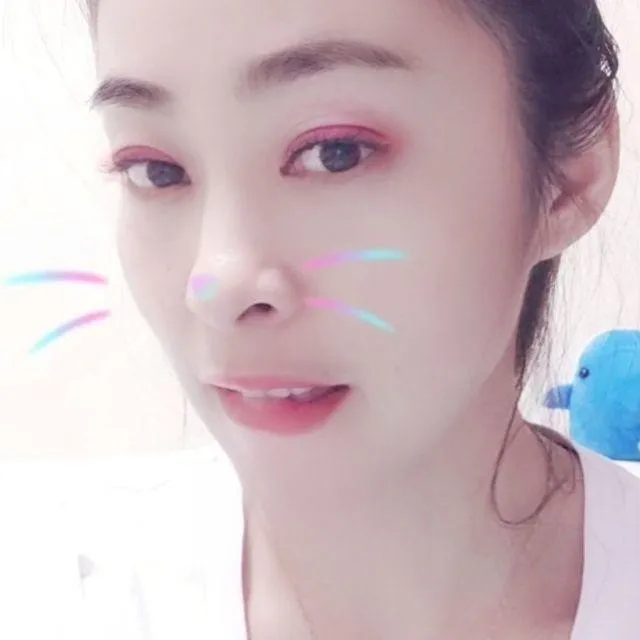 两个大白兔，年轻身材极佳！服务性价比高