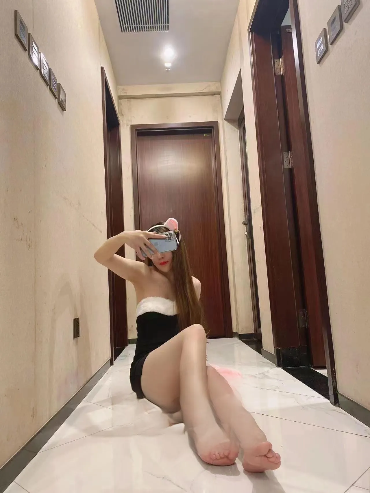 南山美腿紫怡