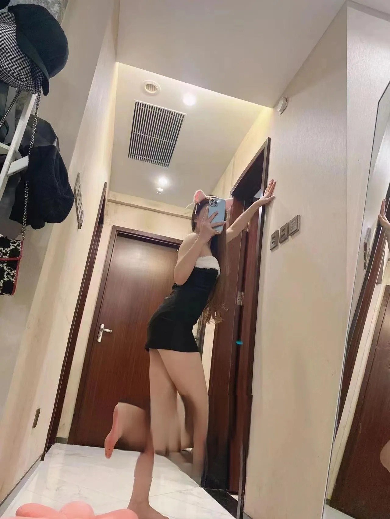 南山美腿紫怡
