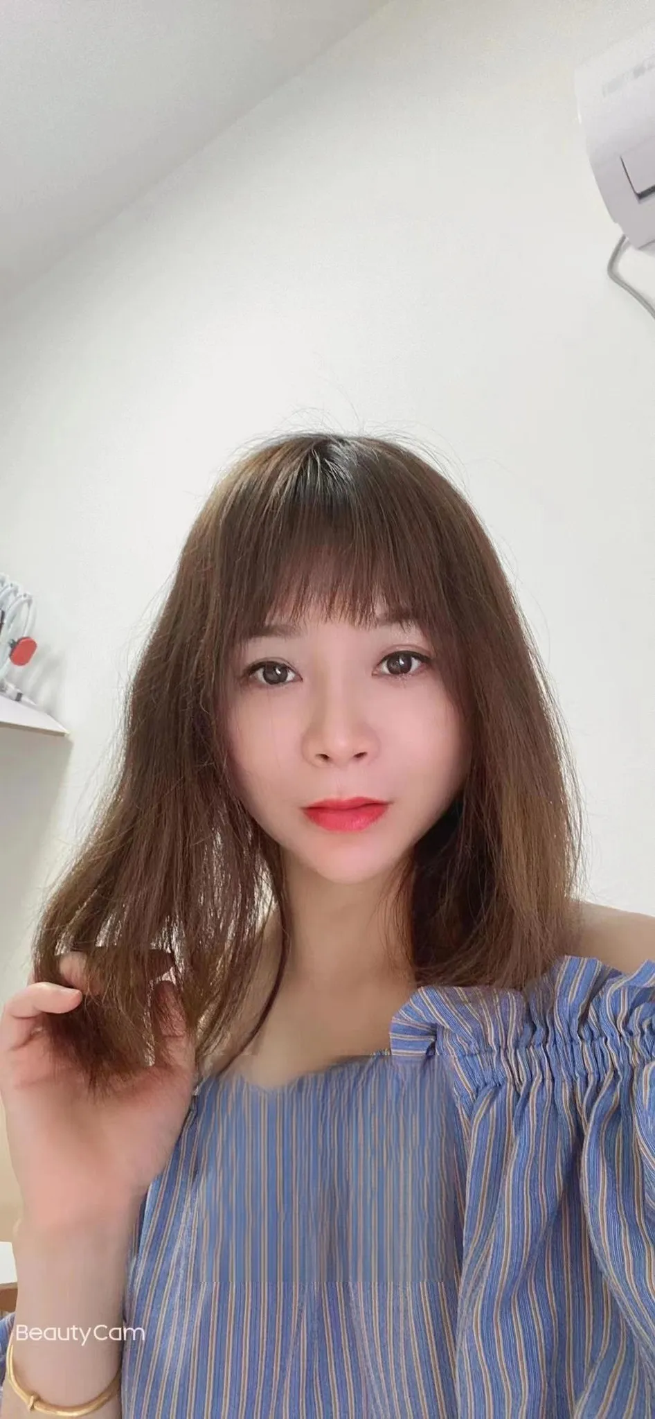 西湖区余杭塘路五洲国际妹子
