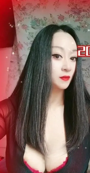 奶牛大胸F琴琴