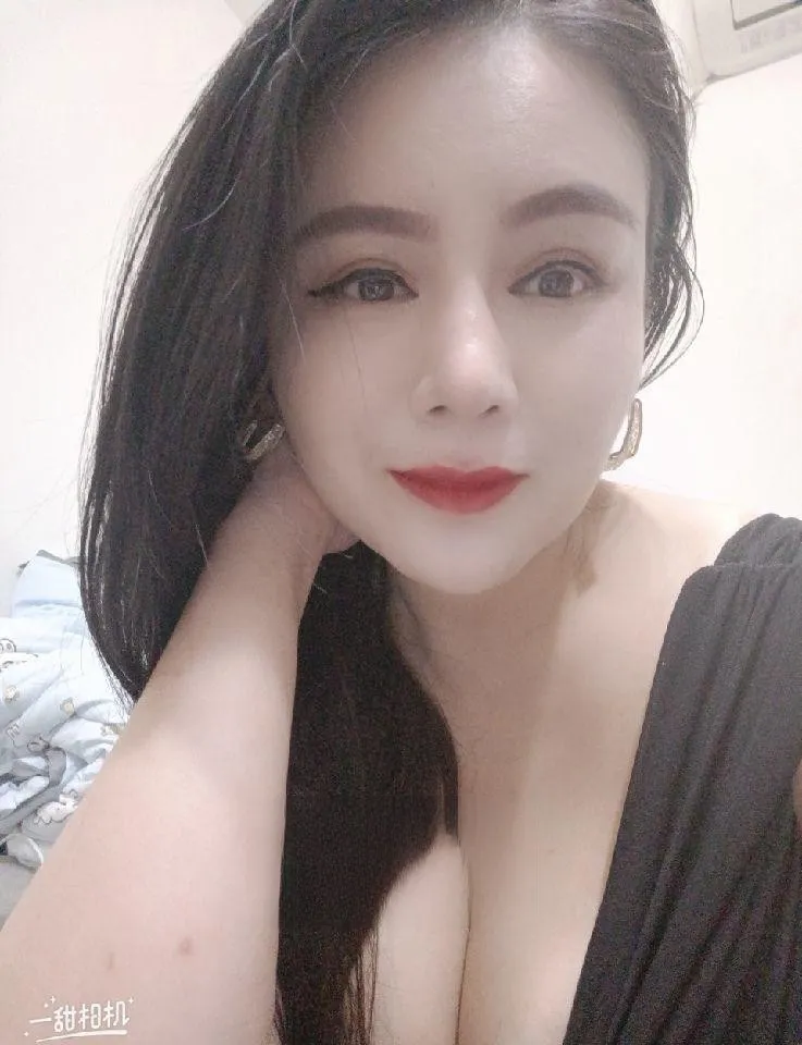 罗湖大奶啵啵