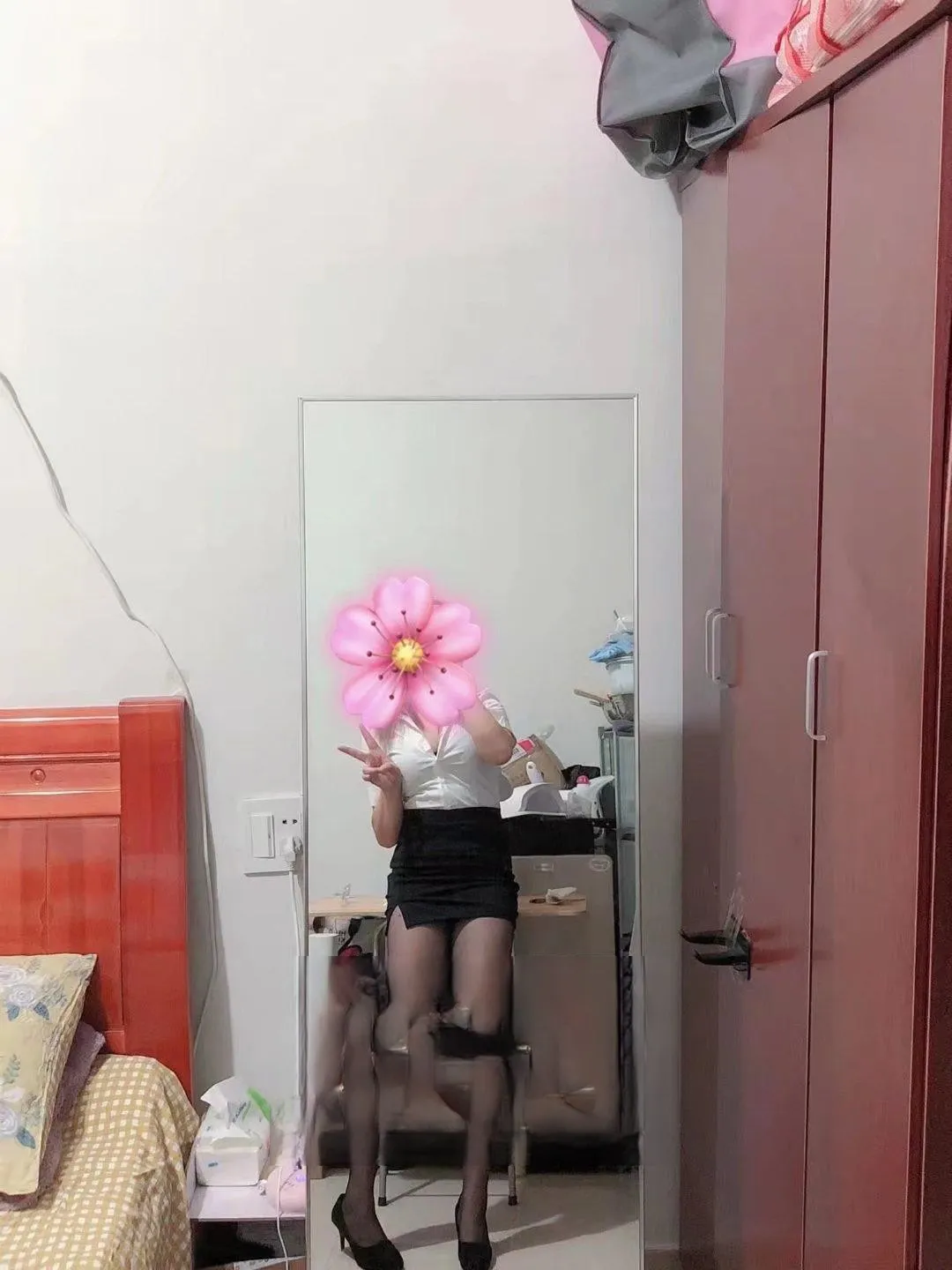 汉口苗栗路小少妇