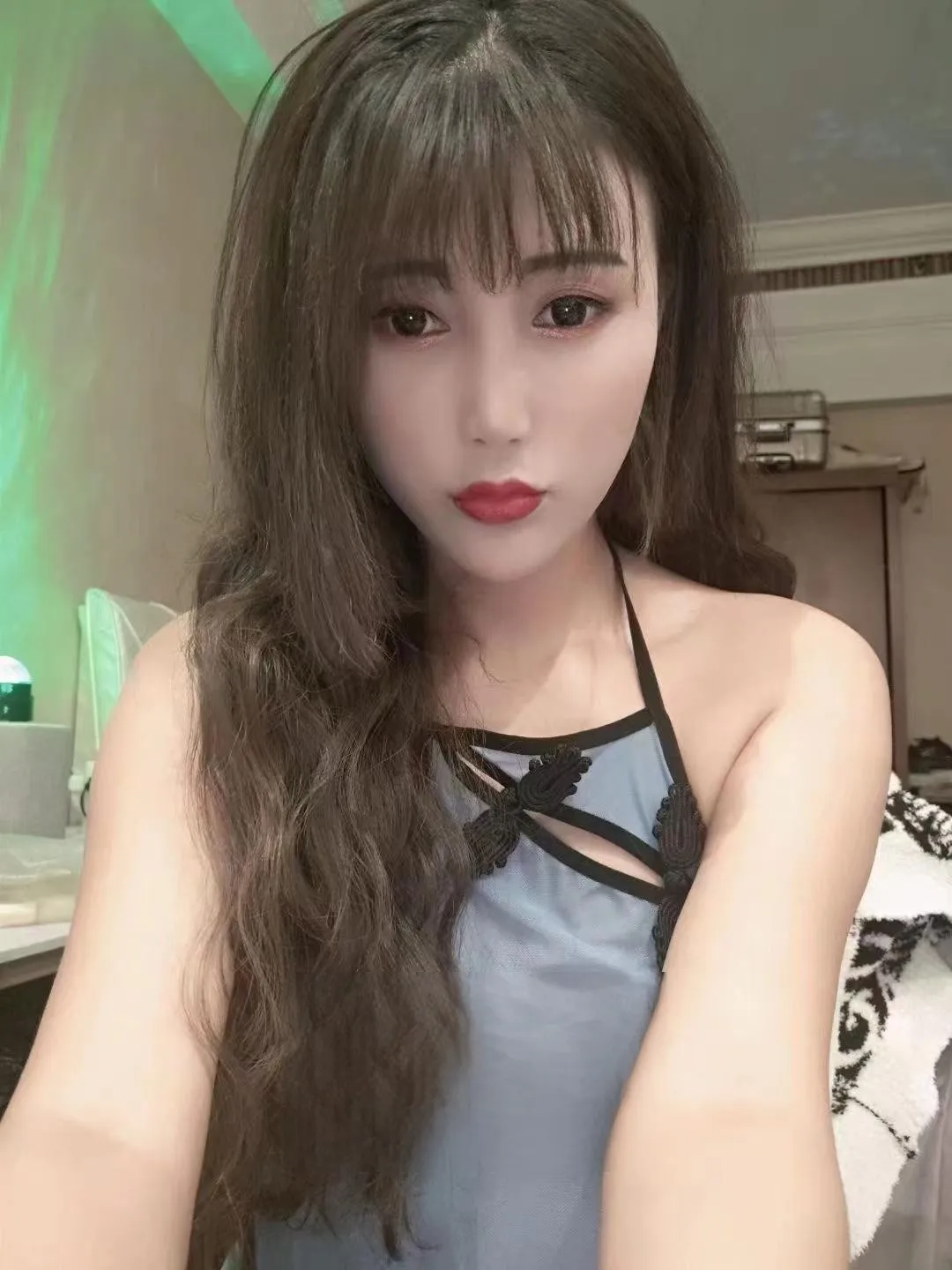 安然嫩妹