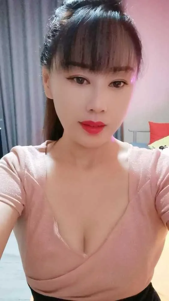 天河34C轻熟女梦梦