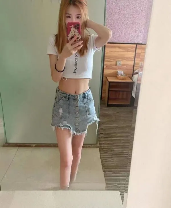 滨湖颜值中项小梦