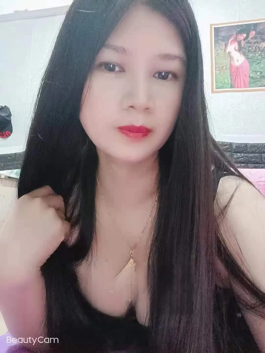 大美臀小雪