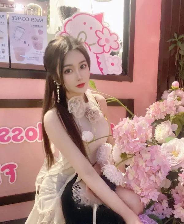 南山性感川妹 茜茜