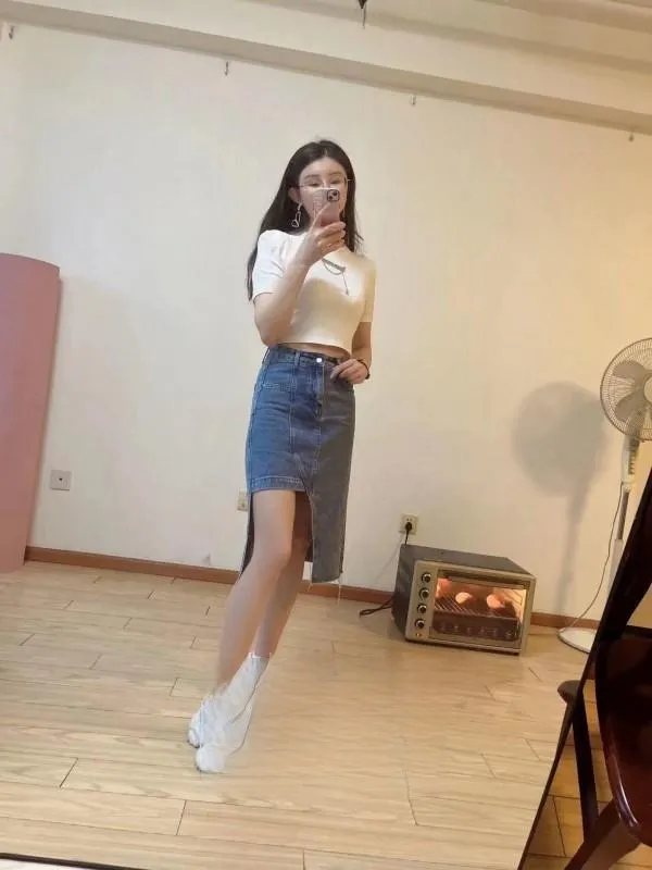 带眼镜的风骚少妇